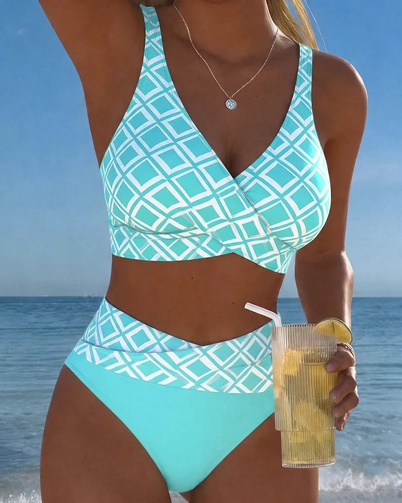 Martina Bikini in Türkis mit weißem Karomuster