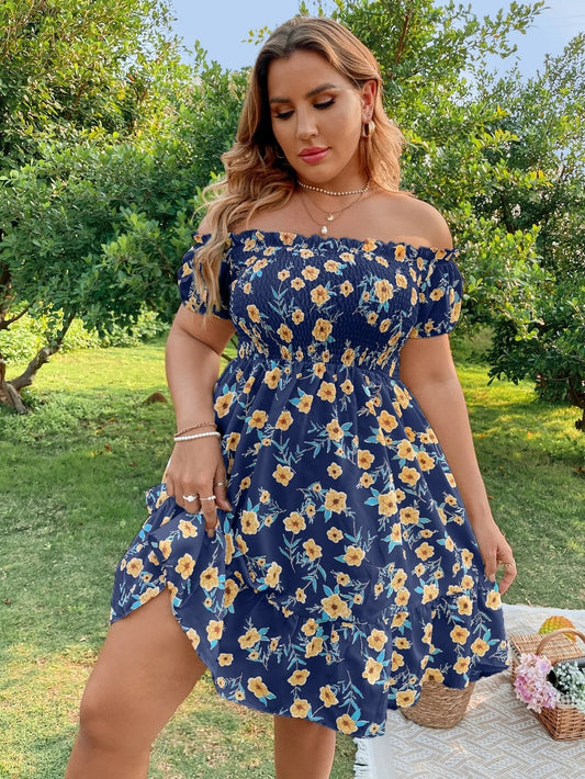 Kleid | mit Blumenmuster, Rüschen und Volants
