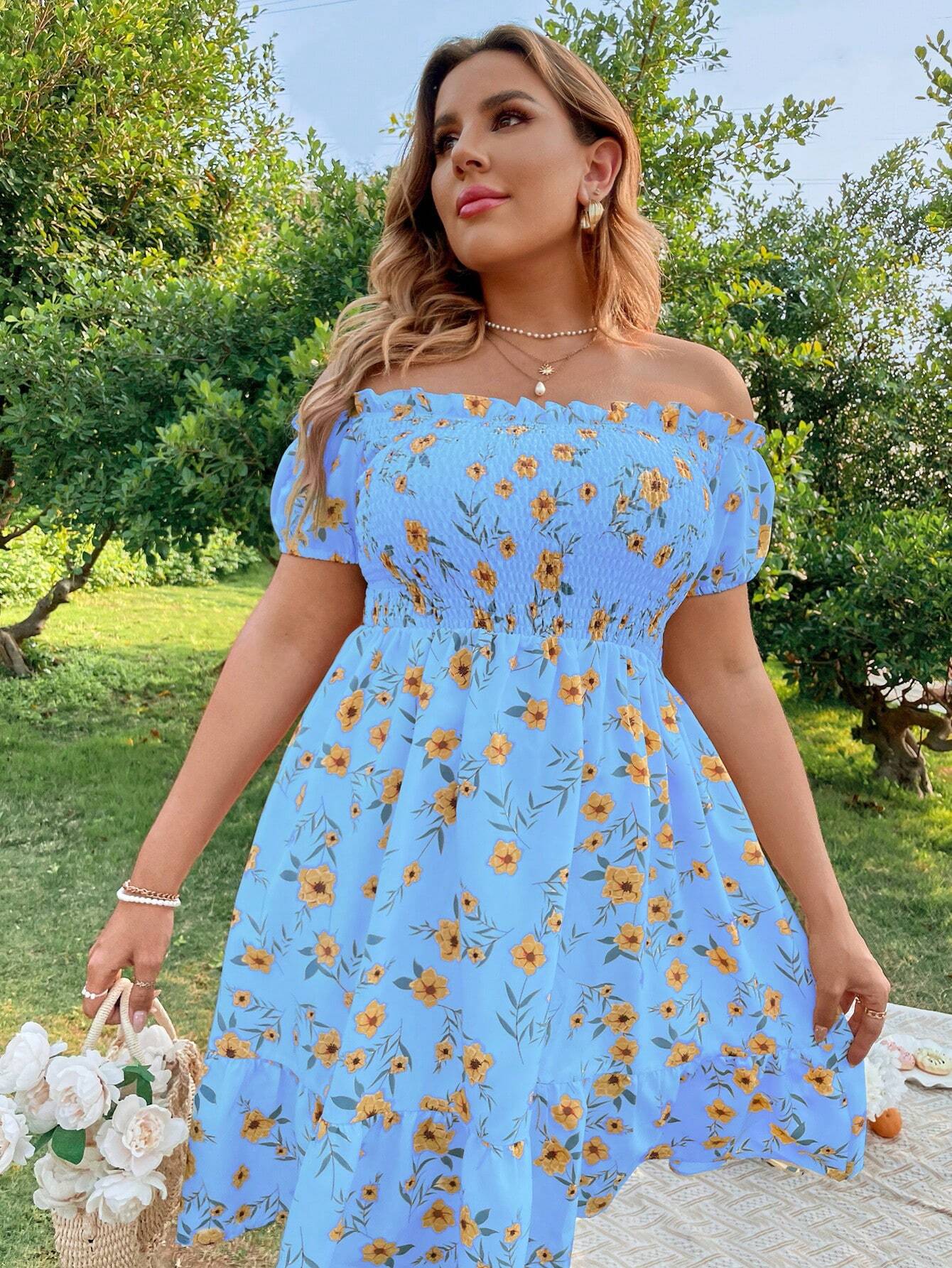 Zoey-Kleid mit Blumenmuster, Rüschen und Volants