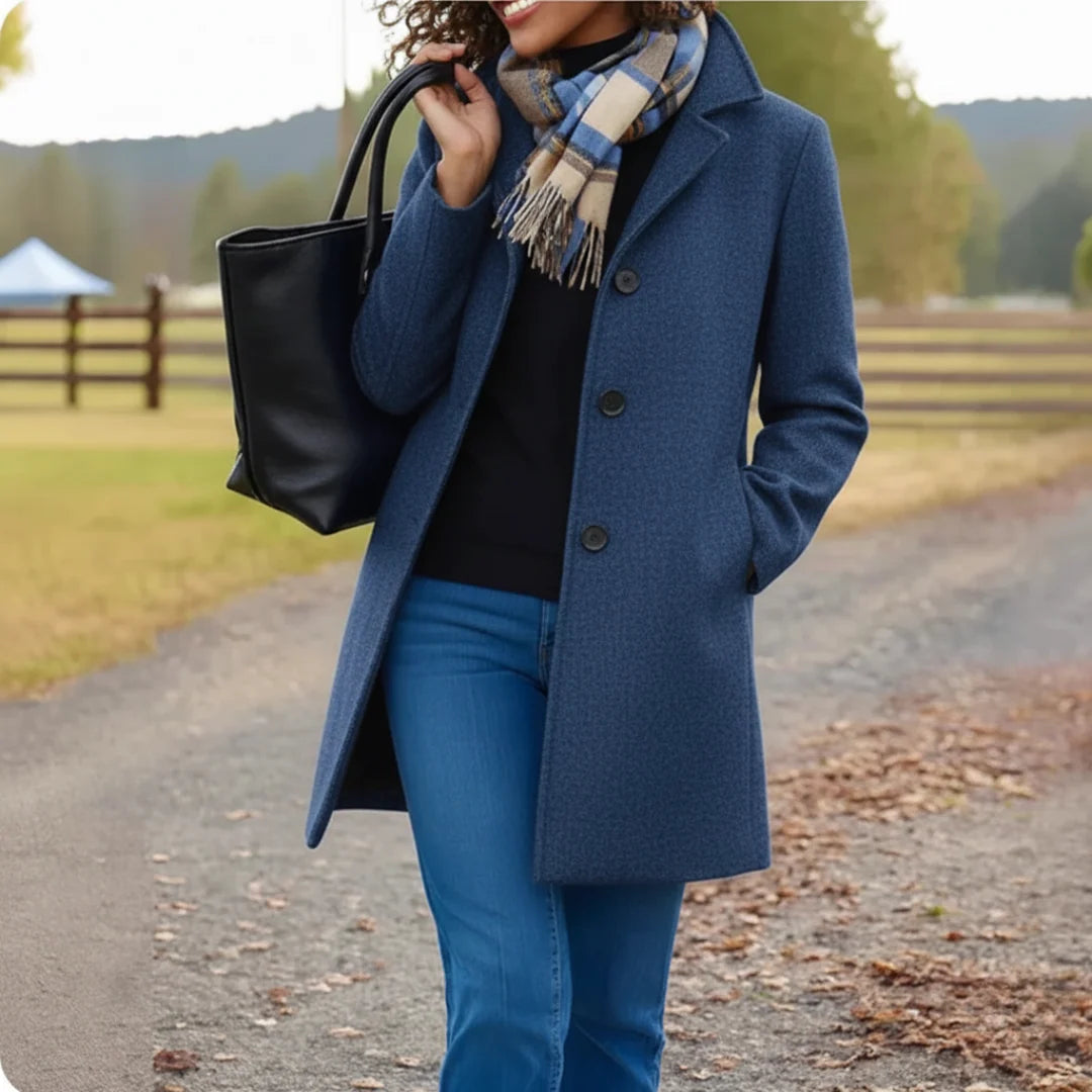 Vera™ - Klassischer Mid-Length Knopfmantel