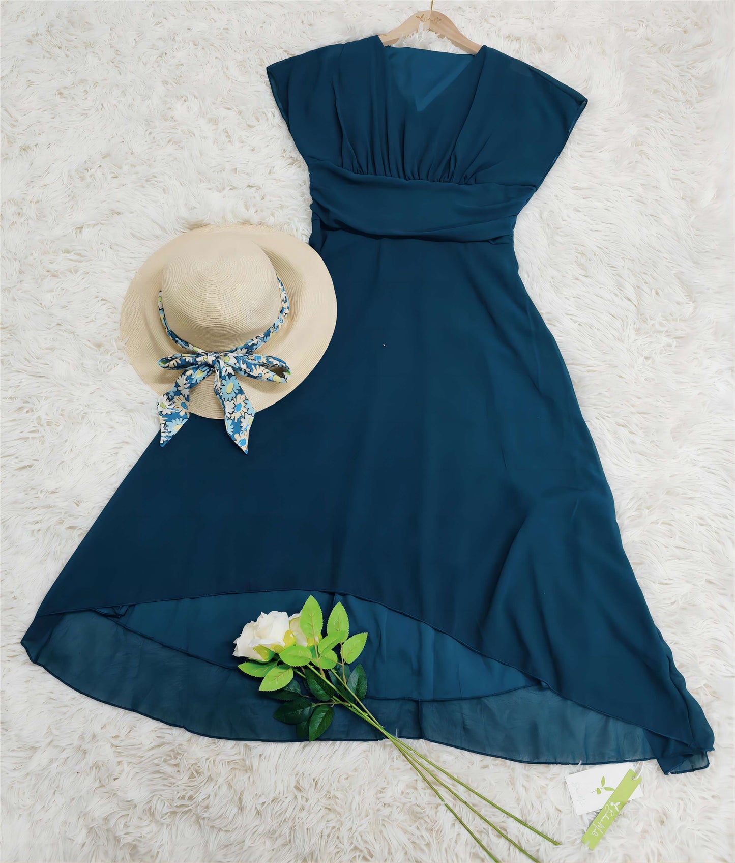 Nathalie | Zeitloses Damenkleid