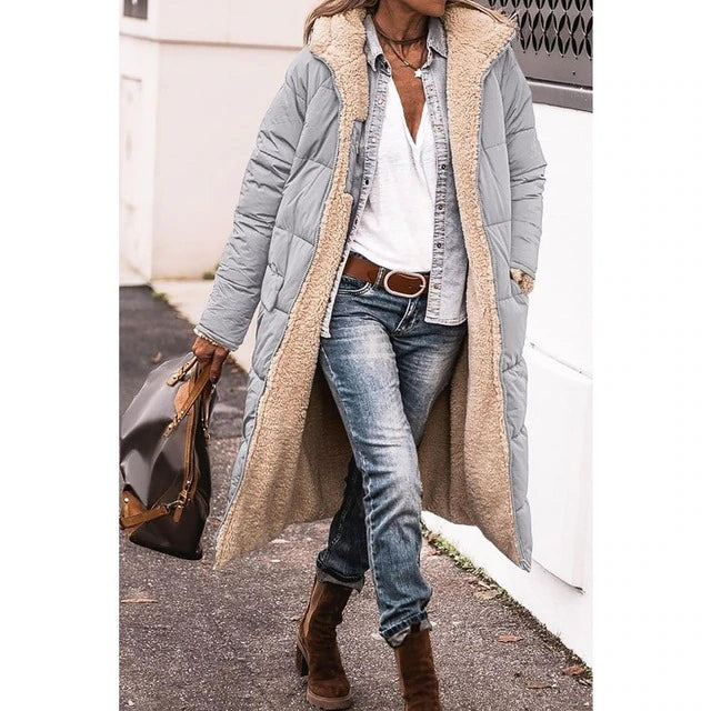 Camila | Cappotto lungo in sherpa reversibile con cappuccio