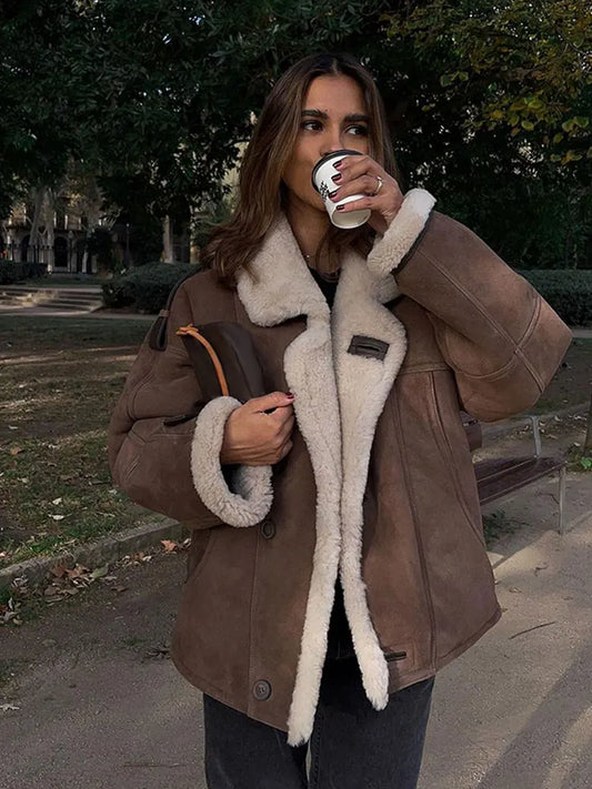 Kyliee | Dicke Damen Jacke aus Lammwolle und Leder