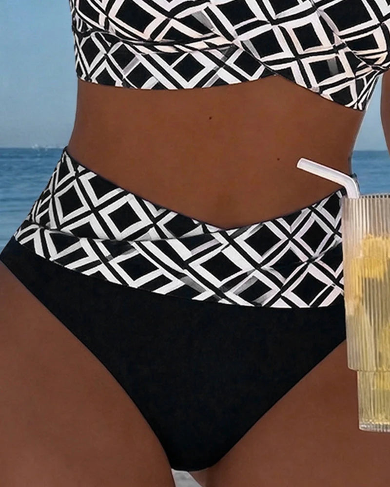 Martina hoch geschnittene Bikinihose in Schwarz
